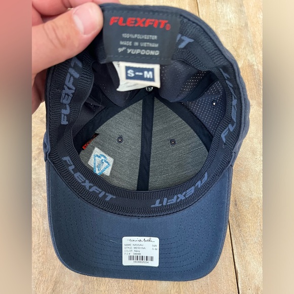 3/$60 NEW Travis Mathew Premium Golf Hat - Picture 3 of 3